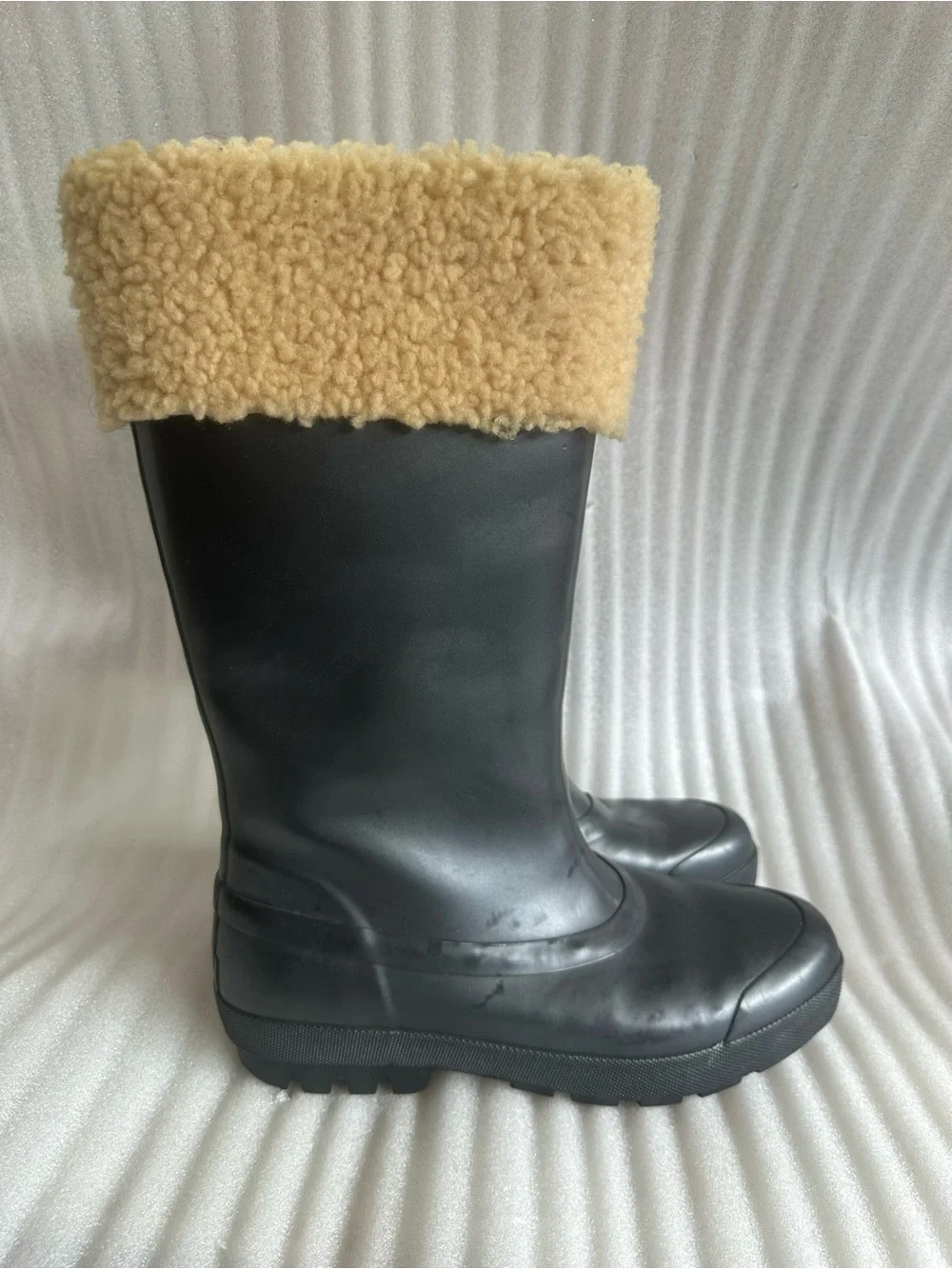 UGG Chestnut Shearling-Lined Slip-On Rain Boots